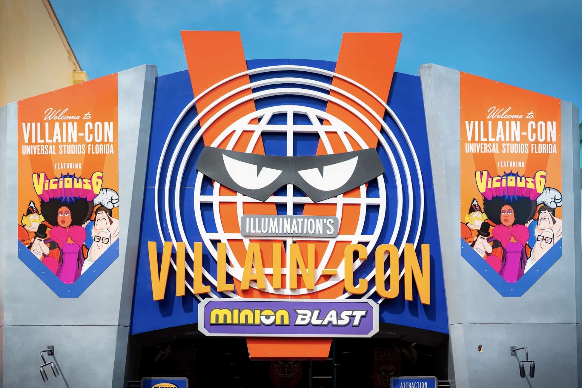 Illumination's Villain-Con Minion Blast